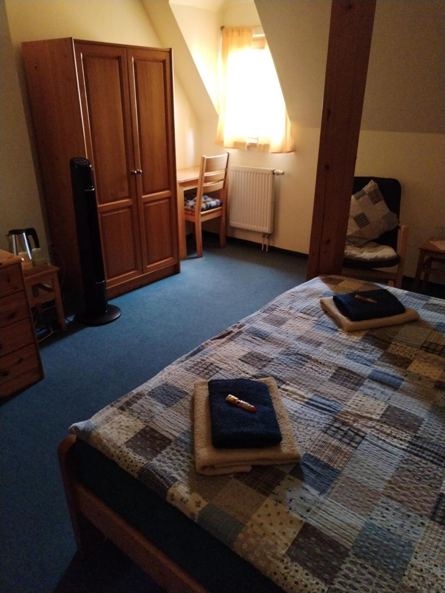 קונטה הורה Hotel U Zvonu מראה חיצוני תמונה