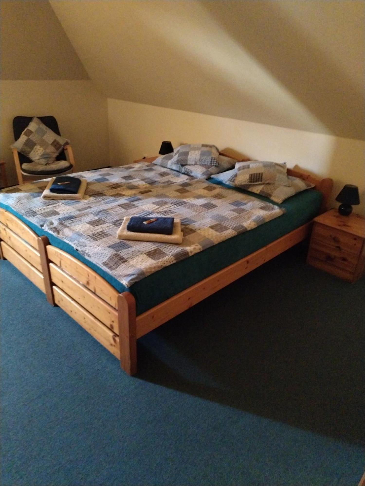 קונטה הורה Hotel U Zvonu מראה חיצוני תמונה