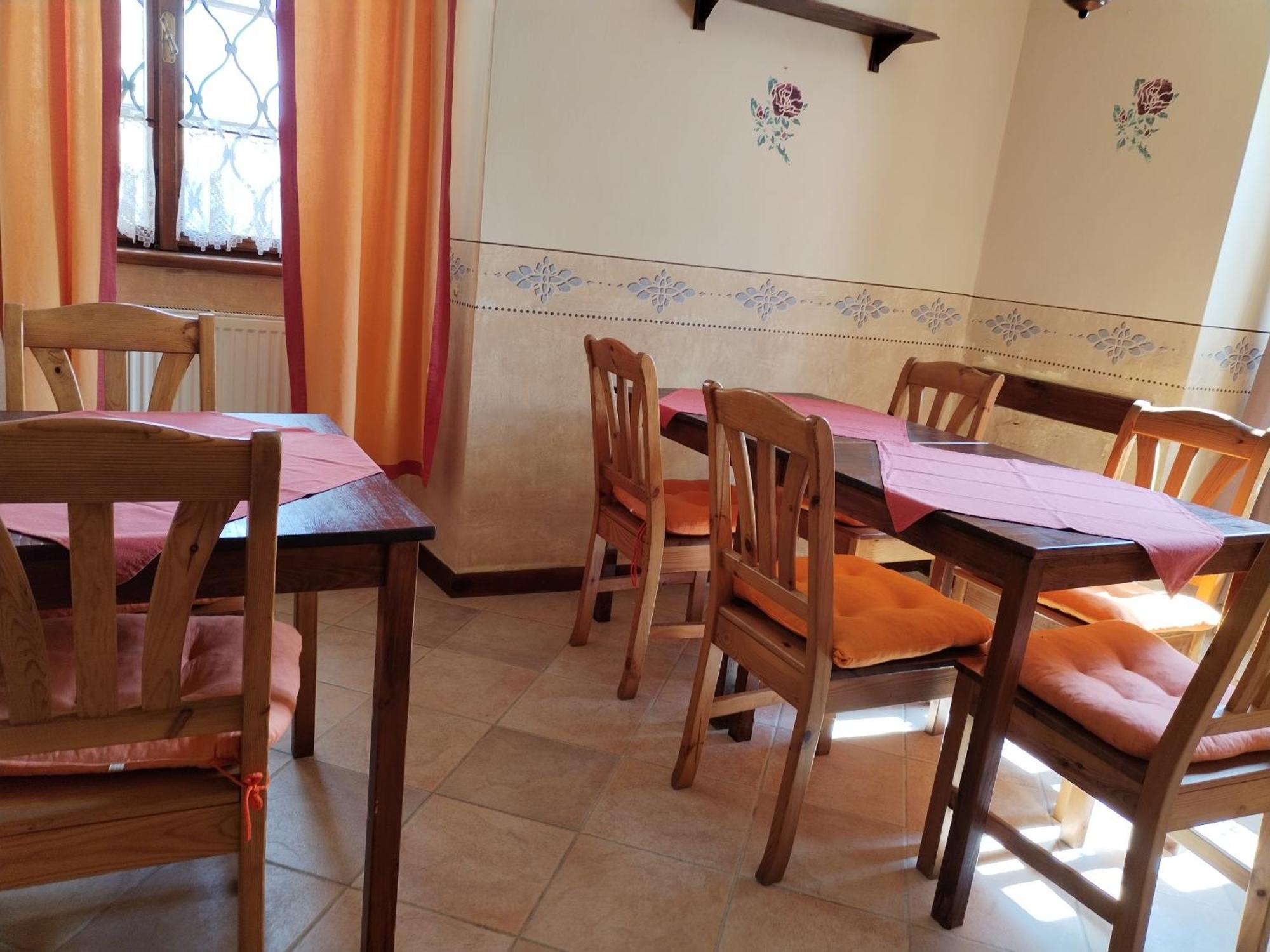 קונטה הורה Hotel U Zvonu מראה חיצוני תמונה